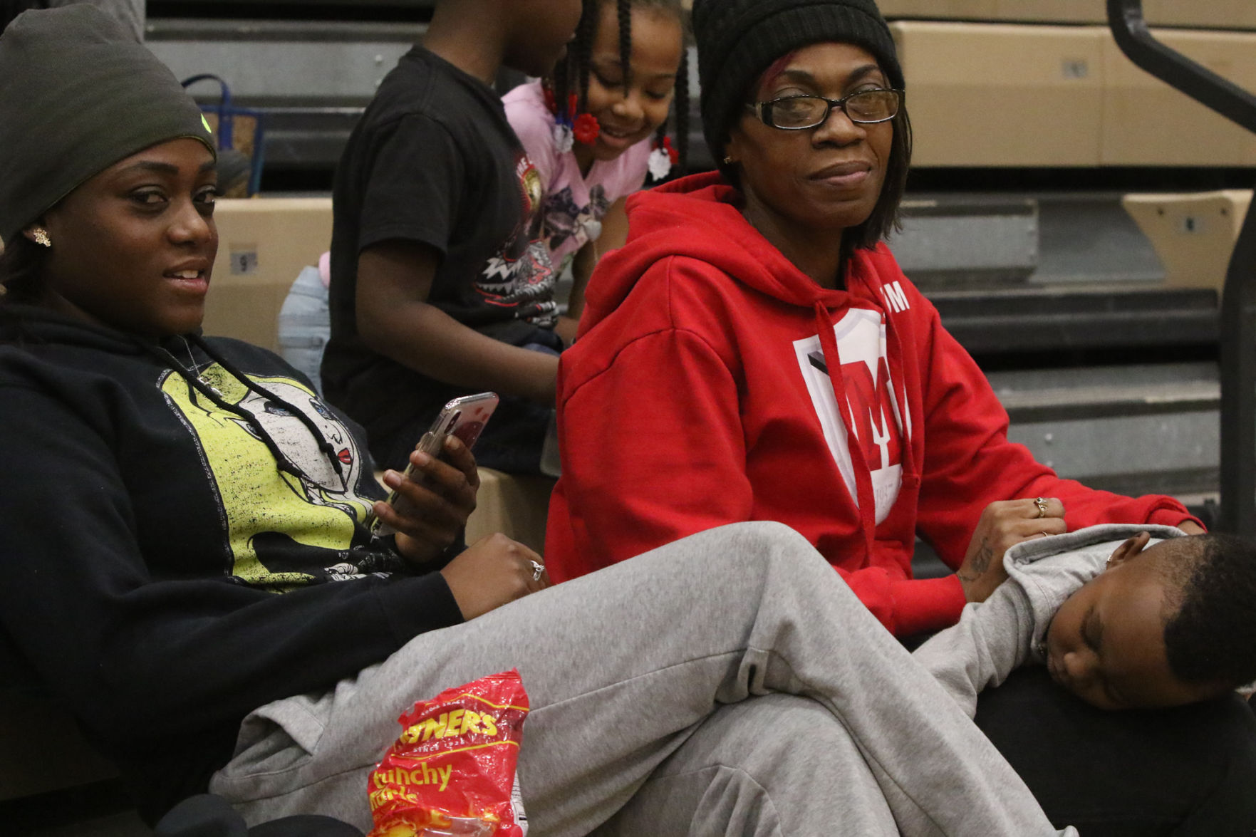 Faces: Highland Holiday Hoopfest